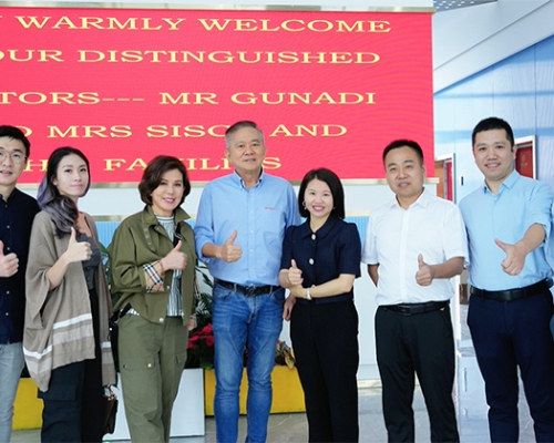 Warmly Welcome to our distinguished visotors-Mr GUNADI and Mrs Sisca and his families